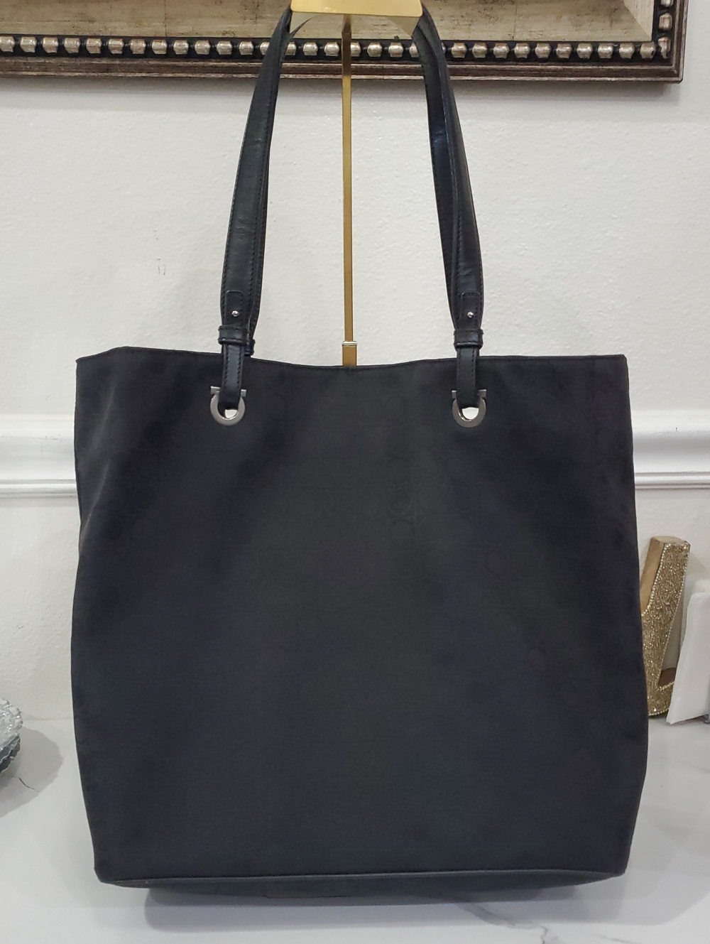 🇮🇹Salvatore Ferragamo Black Canvas Gancini Large Tote Bag🖤